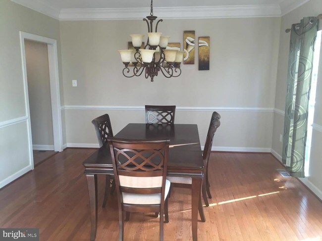Building Photo - 15420 Beech Tree Pkwy