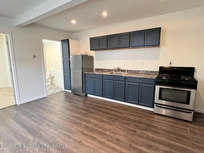 Building Photo - 34 North St