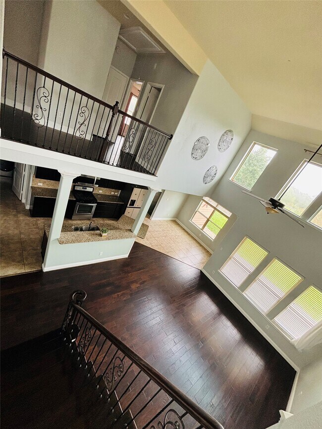 Foto del edificio - 419 Blossom Terrace Ln