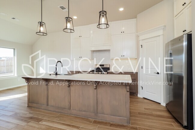 Building Photo - 5341 Lannister Lane