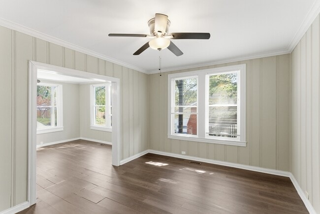 Photo - 2927 Dempster St NE Apartment