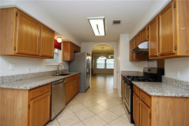 Building Photo - 3205 Blazing Star Trail