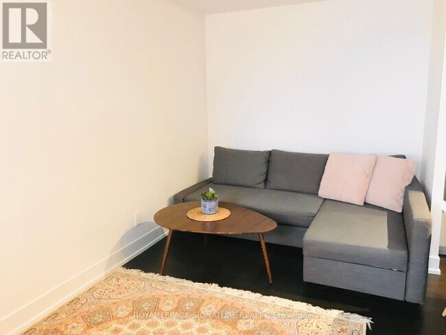 Photo du bâtiment - 7 Kenaston Gardens