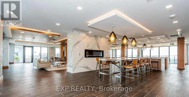 Building Photo - 30 Shore Breeze Dr