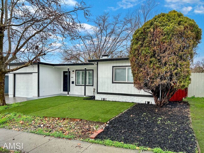 Foto del edificio - 3 br, 2 bath House - 2847 Avon Ave