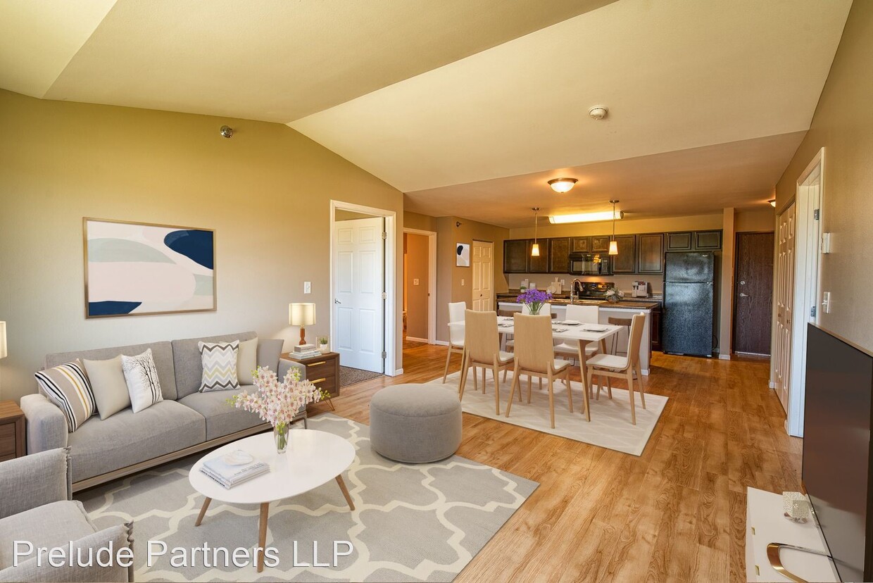 Primary Photo - 2 br, 2 bath Apartment - 5000 Curran Court