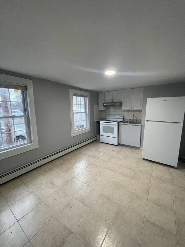Primary Photo - 222 Washington St