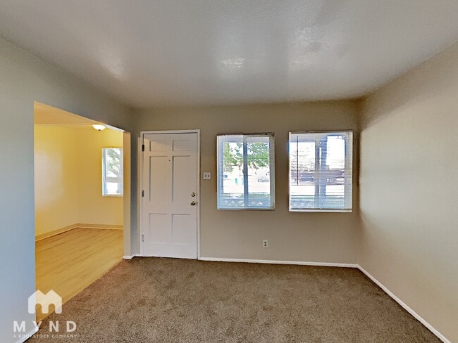 Building Photo - 412 Margrave Dr