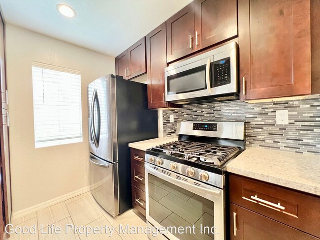 Building Photo - 2 br, 2 bath House - 10686 Aderman Ave Uni...
