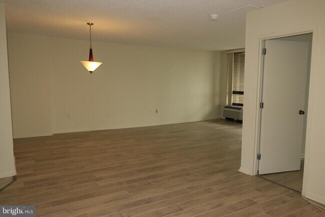 Foto del edificio - 233 S 6th St