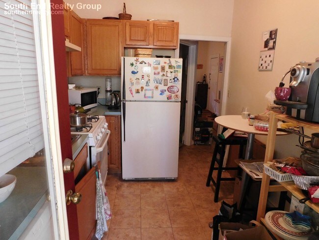 Building Photo - 5 Payson Pl
