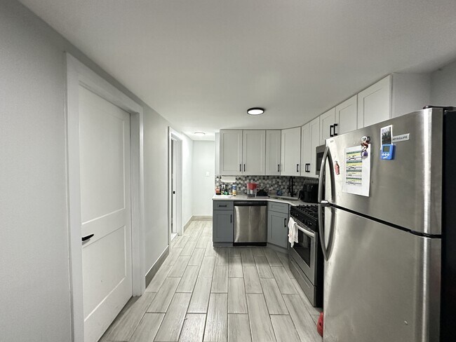 Foto del edificio - 1721 N Mozart St