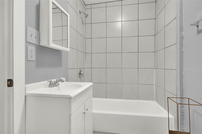 Building Photo - 3714 Dabney St