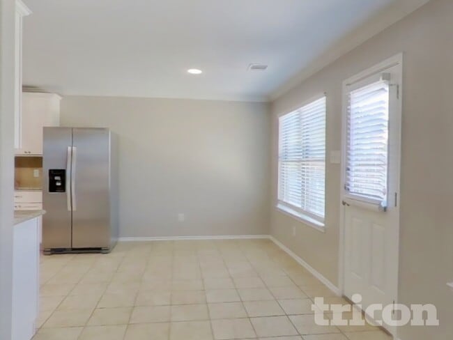 Building Photo - 17235 Hawks Landing Dr