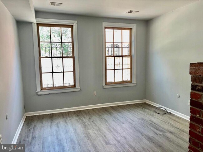 Foto del edificio - 508 S Juniper St