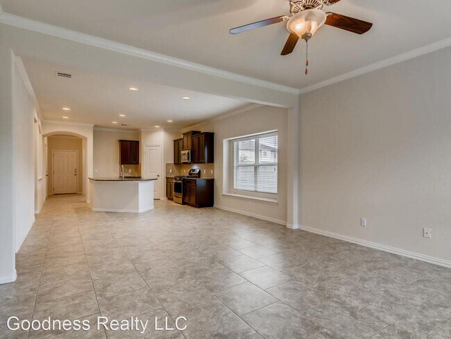 Foto del edificio - 3 br, 2 bath House - 500 Nogales Ln