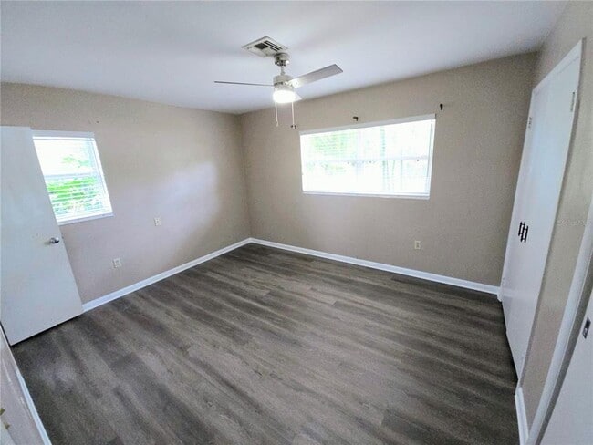 Building Photo - 2150 De La Palma Ave