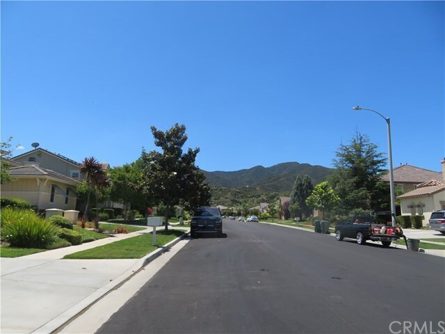 Foto del edificio - 3229 Stoneberry Ln