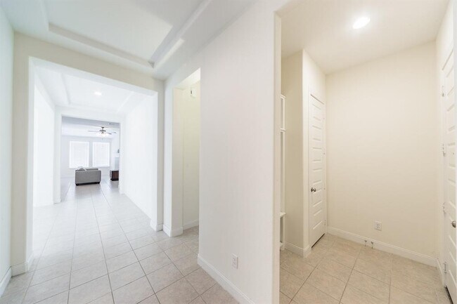 Foto del edificio - 27026 Soapstone Terrace Ln