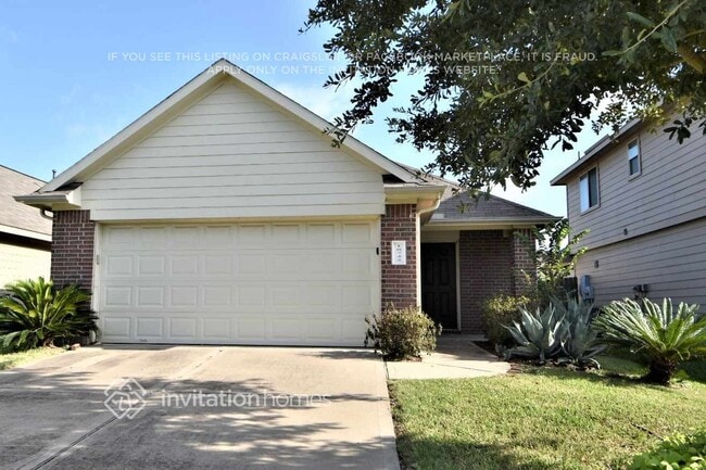 Building Photo - 18742 N Lyford Dr