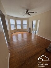 Building Photo - 7722 N Marshfield Ave