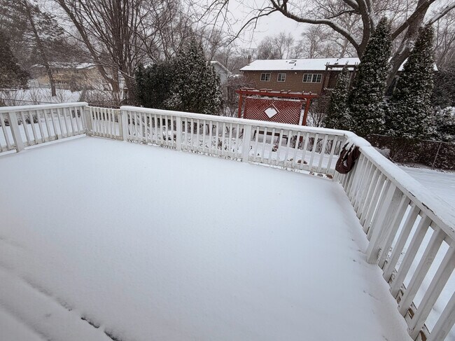 Patio - 113 N Fosket Dr