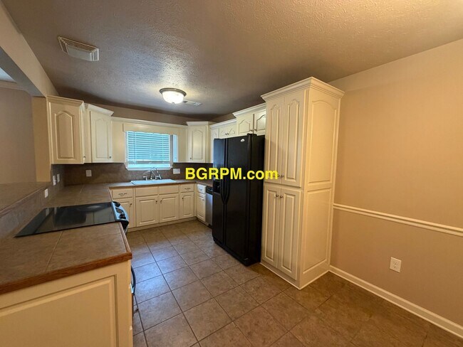 Building Photo - 3104 AR-319