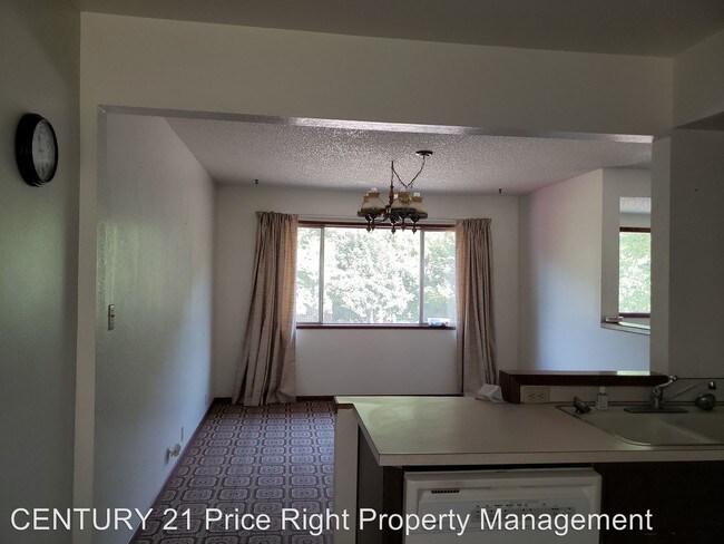 Foto del edificio - 5 br, 2 bath House - 1747 Hollywood Street