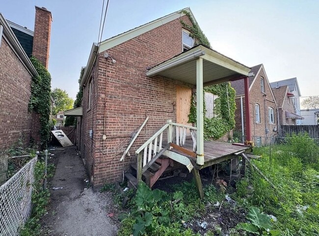 Foto del edificio - 8371 S Baltimore Ave