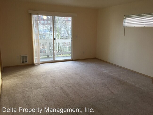 Building Photo - 3017 W Marine View Dr