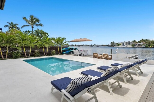 Foto del edificio - 257 N Coconut Ln