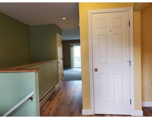 Foto del edificio - 1 Ledgewood Way