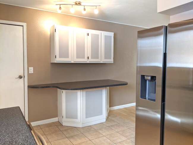 Building Photo - 929 S Waco Way