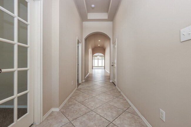 Foto del edificio - 2919 Chalet Knolls Ln