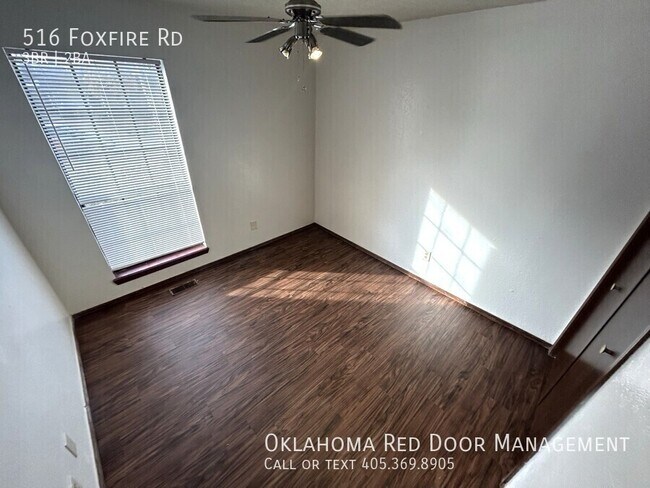 Foto del edificio - 516 Foxfire Rd