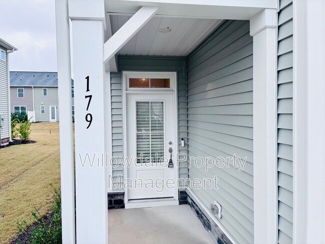 Building Photo - 179 Pinkie Ln