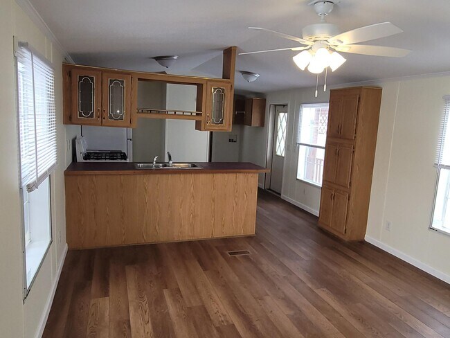 Building Photo - 113 Wyatts Dr