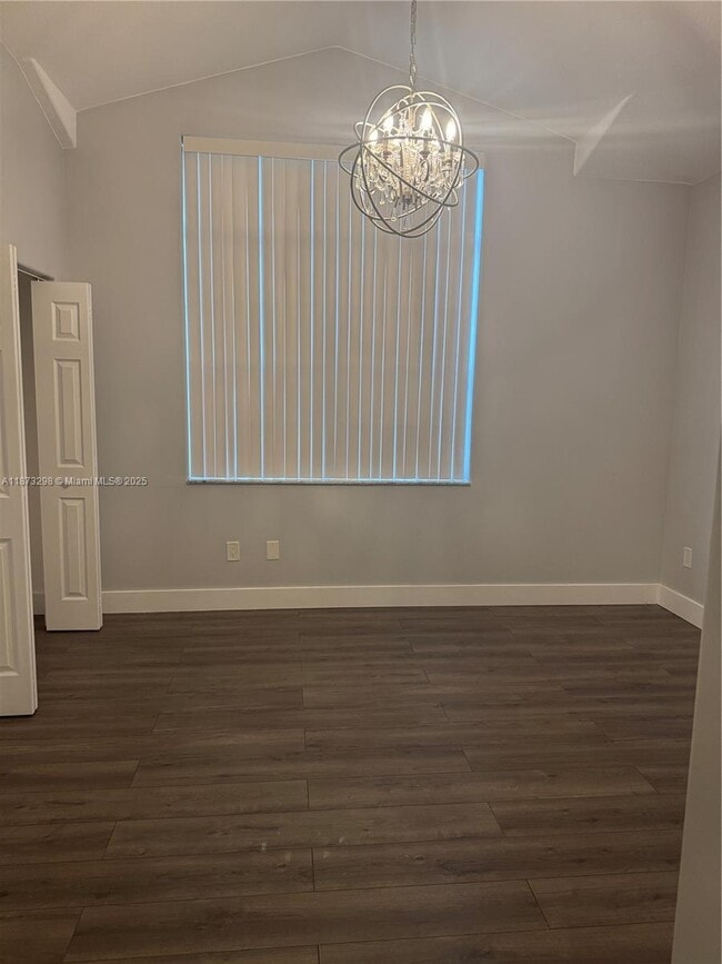 Building Photo - 1400 154th Ave