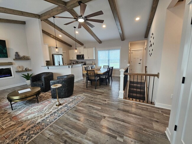 Building Photo - Upscale New Construction Ranch