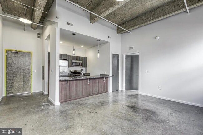 Foto del edificio - 4800 Brown St