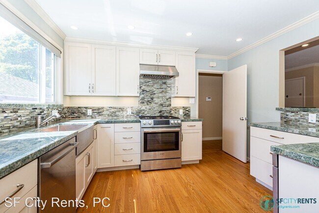 Building Photo - 3 br, 2 bath House - 32 Forest Knolls Dr.