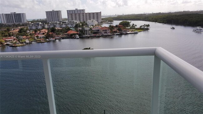 Building Photo - 400 Sunny Isles Blvd