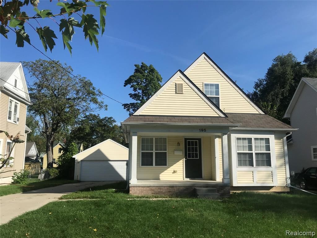 195 Whittemore St, Pontiac, MI 48342 House Rental in Pontiac, MI