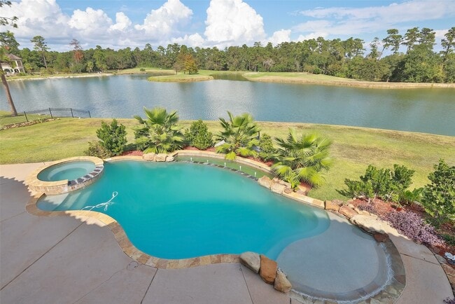 Foto del edificio - 22 Post Shadow Estate Dr