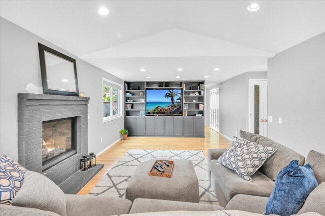 Building Photo - 8108 SW 160th Ave