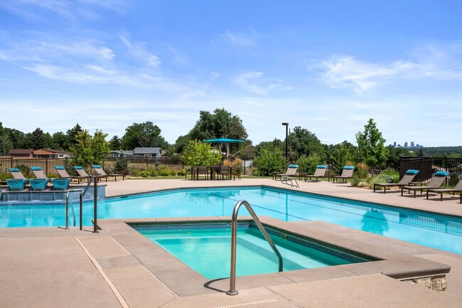 Building Photo - Gateway Arvada Ridge Apartments