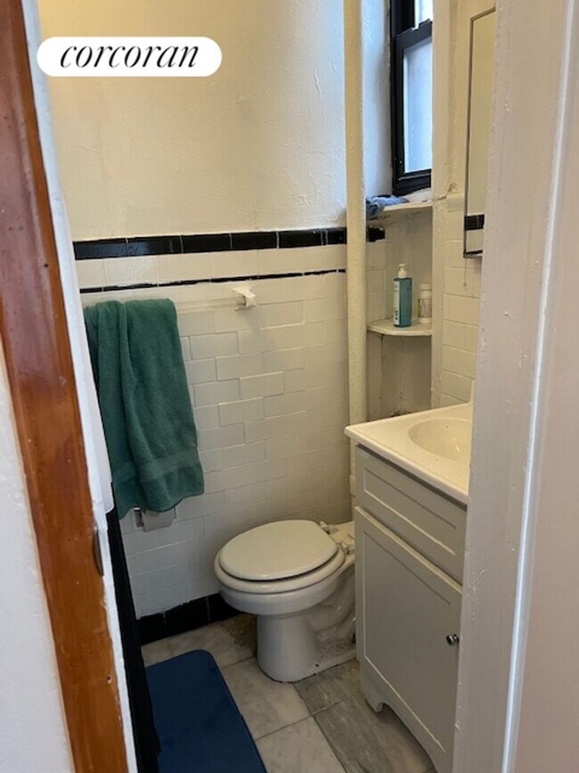 Foto del edificio - 243 E 59th St