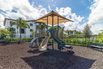 Building Photo - Atlantico at Royal Palm Beach