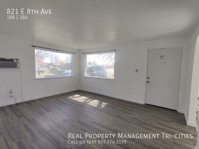 Foto del edificio - Cute and Cozy Updated Duplex in Kennewick ...