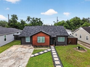 Building Photo - 3863 Arbor St